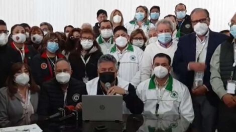 Colegio Médico de Bolivia solicita diálogo al Presidente Arce