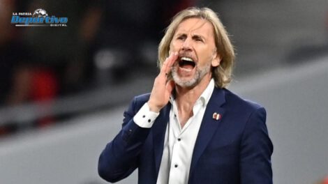 Ricardo Gareca aún no definió si continuará o no al frente de la selección peruana