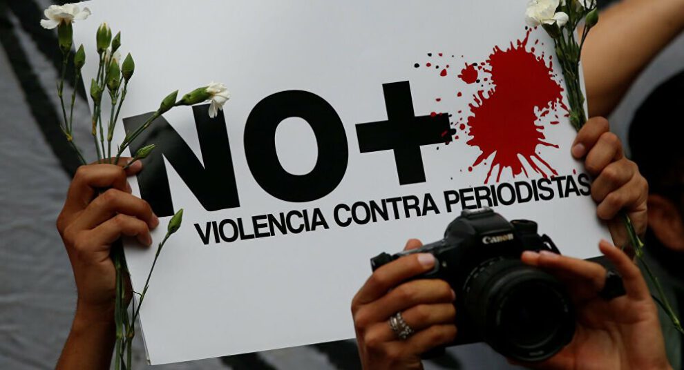 Agresión a periodista Karem Mendoza según ANP