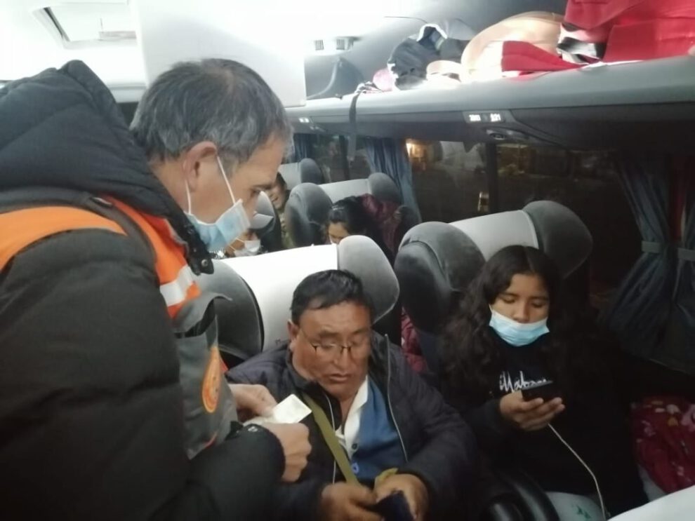 Viaje seguro para una vacación en familia en Oruro