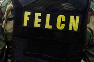 Felcn balas policías Porongo