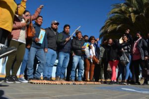 Movilización del MAS en Tarija para impedir la llegada de Camacho