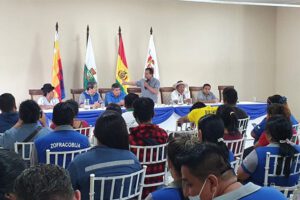 Choquehuanca crítica universidades en charla con jóvenes en Cobija