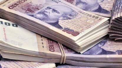Devaluación en Argentina afecta la economía boliviana