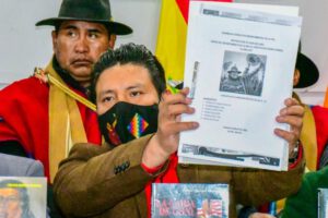 El Mallku declarado héroe departamental por el gobernador Santos Quispe