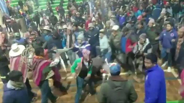 Choquehuanca violencia congreso Potosí