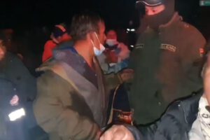Conductor de un bus pierde el control y causa tragedia en Uyuni