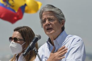 Renuncia de ministros en Ecuador tras protestas indígenas