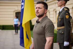 Volodimir Zelensky denuncia Rusia lanzando misiles desde Bielorrusia