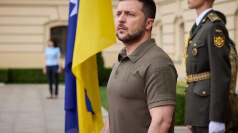 Volodimir Zelensky denuncia Rusia lanzando misiles desde Bielorrusia