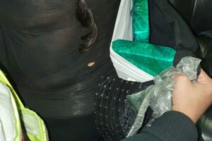 Detención de bolivianas en Argentina por ocultar droga