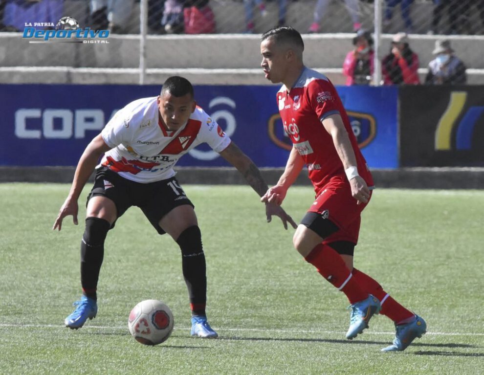 Always Ready triunfa en el torneo Clausura