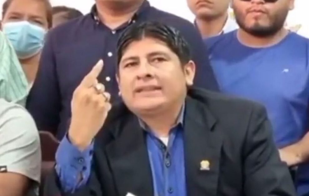Diputado Cuéllar presenta carta sobre narcotráfico