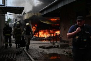 Ataque de las tropas rusas en Donetsk deja civiles muertos