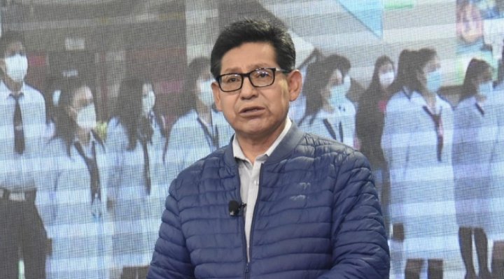 Descanso pedagógico de invierno anunciado por Édgar Pary