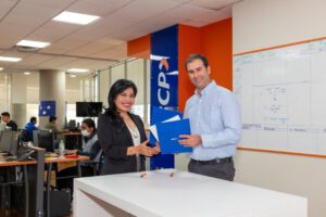 Empoderamiento de mujeres a través de convenio entre BCP y Emprender Futuro