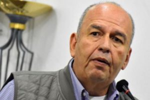 Arturo Murillo imputado por compra de gases lacrimógenos