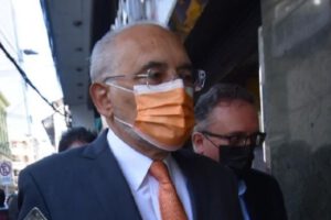 Carlos Mesa califica de mentiroso al Gobierno tras postergación del Censo