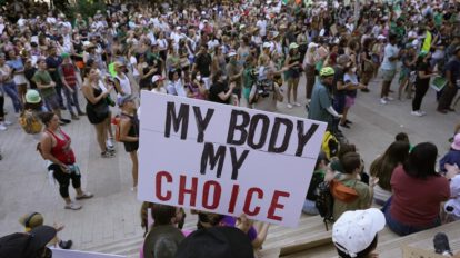 La aprobación del proyecto de ley inicia un nuevo debate sobre el aborto