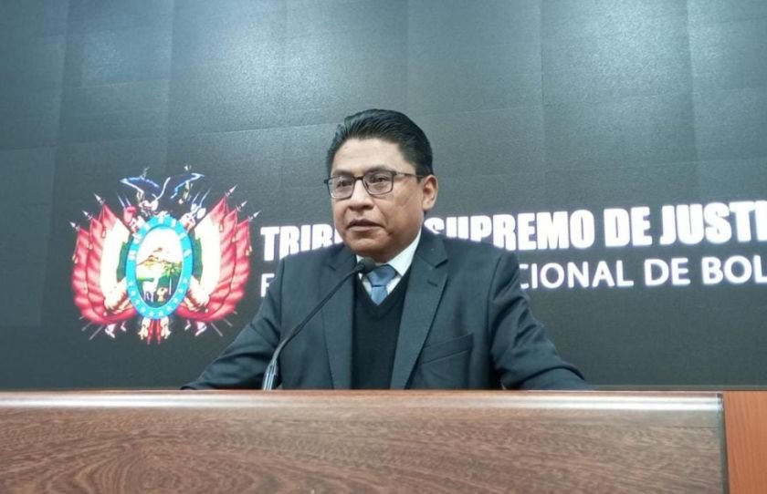 Gobierno advierte con nombrar Defensor y Contralor por decreto si no hay consenso en la ALP