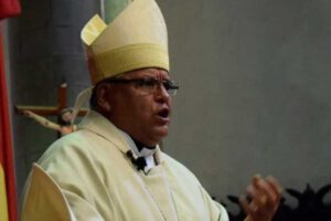 Liberación de detenidos preventivos por el Arzobispo de La Paz