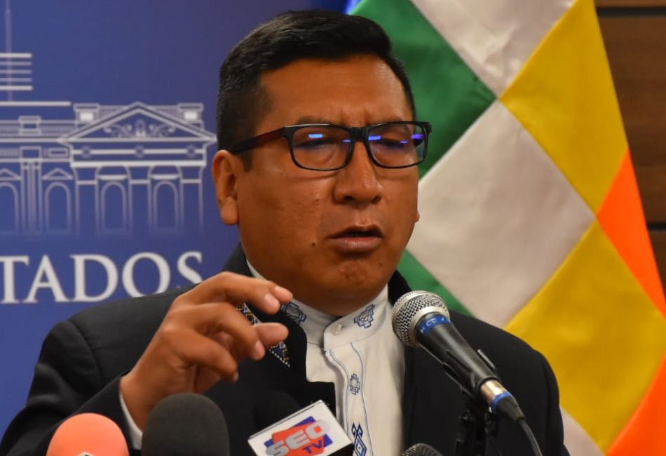 Defensor del Pueblo según Freddy Mamani