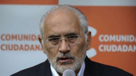 Carlos Mesa arbitrajes Bolivia