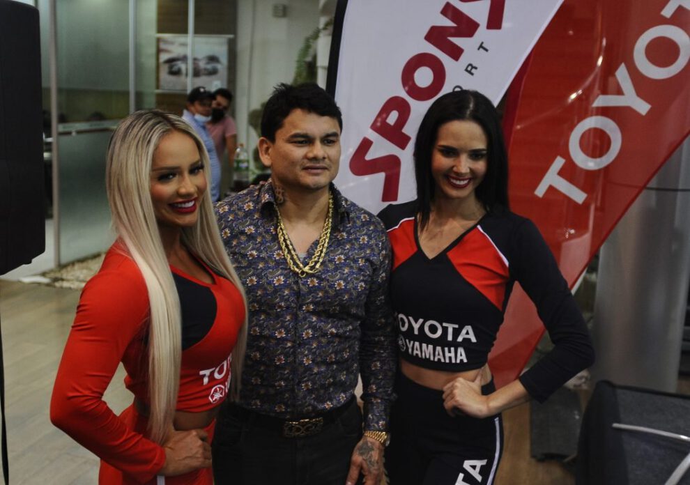 Marcos Maidana en Santa Cruz para el evento de boxeo