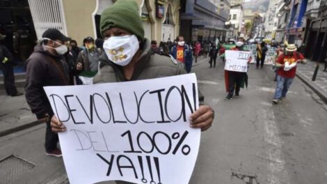 Ahorros de los bolivianos en el discurso político del Gobierno