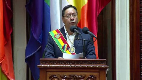 Luis Arce, mejor valoración entre líderes políticos en encuesta Delphi