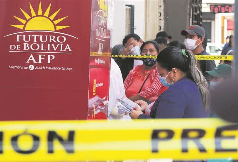 Demanda de AFP Futuro y el bufete Guglielmino Derecho Internacional