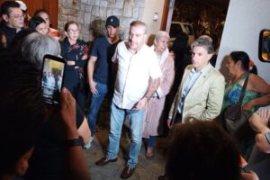 Rómulo Calvo denuncia intento de detención sin orden de aprehensión