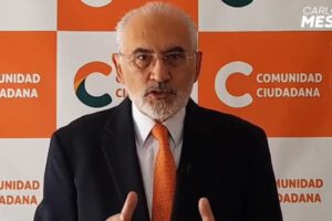 Carlos Mesa asegura que el MAS busca descabezar a la oposición