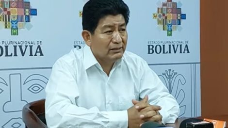 Ministro de Obras Públicas, Edgar Montaño, pronostica paro débil en Santa Cruz