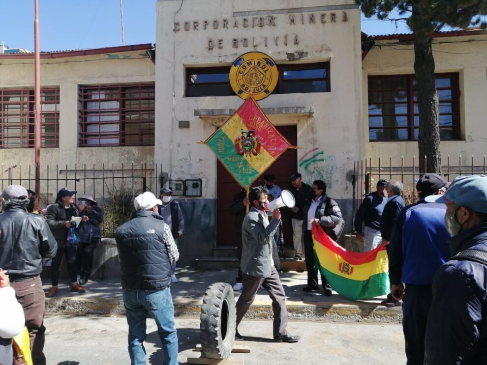 Avasallamientos en Oruro por la UTO