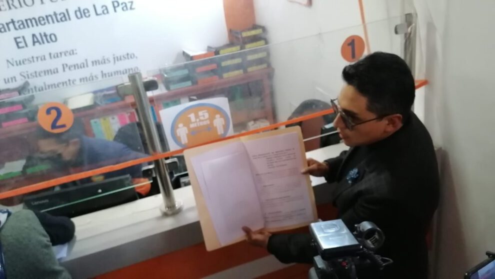 Denuncia por violencia política presentada por Eva Copa