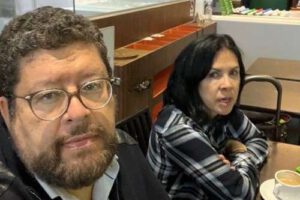Samuel Doria Medina retorna a Bolivia tras tratamiento de cáncer