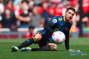 Cristiano Ronaldo no encuentra el camino para salir del Manchester United