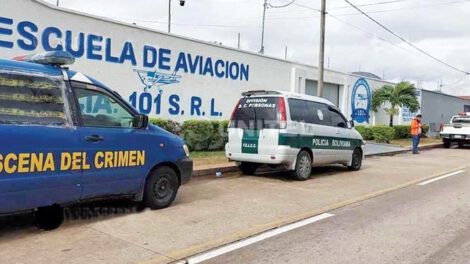 Allanamiento de hangares en busca del piloto que viajaba con Dorado