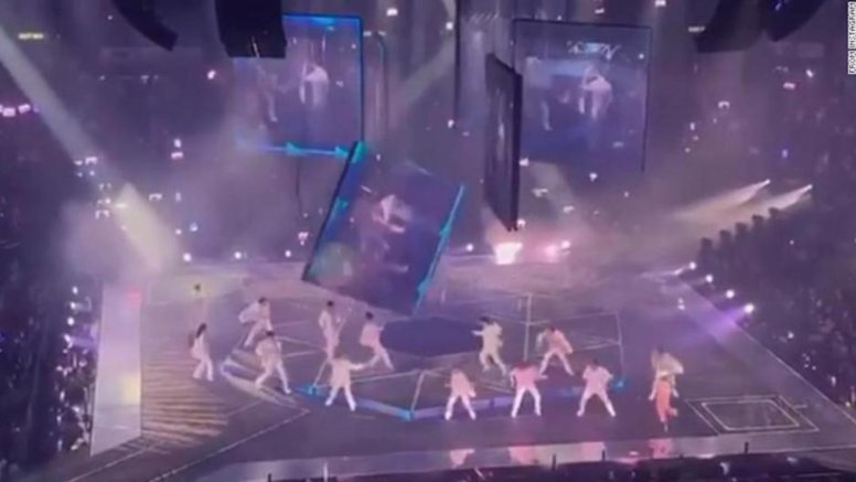 Accidente en concierto de Mirror en Hong Kong