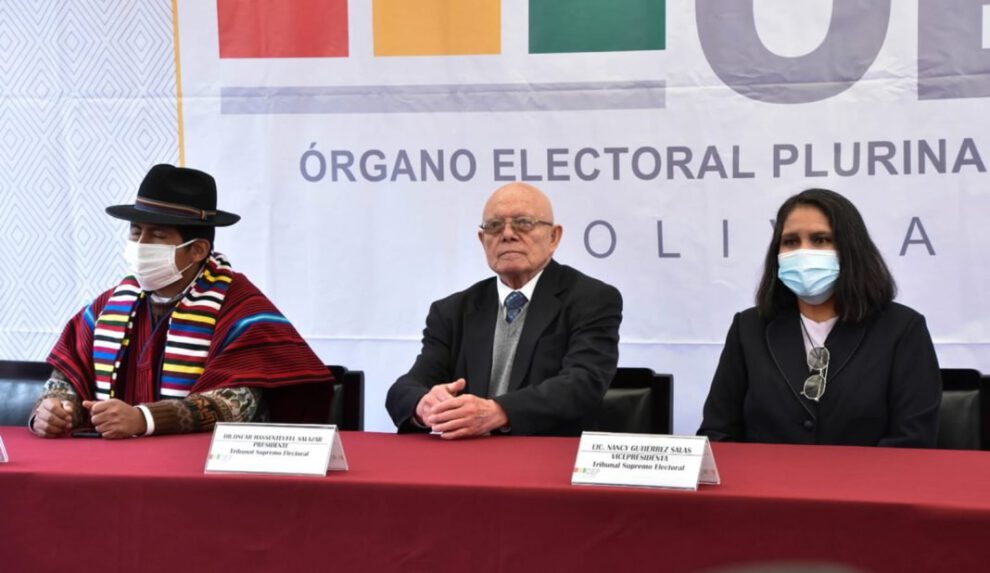 denuncia contra vocales del TSE
