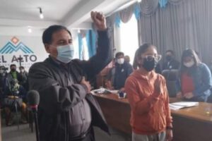 Comisión de Ética El Alto con Daniel Ramos e Iris Flores