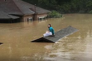 Inundaciones en Kentucky causan al menos 26 muertos