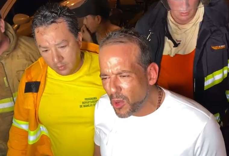 Camacho abucheado en incendio del mercado Mutualista