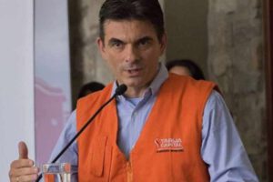 Decreto de Colaboración Eficaz cuestionado por Rodrigo Paz