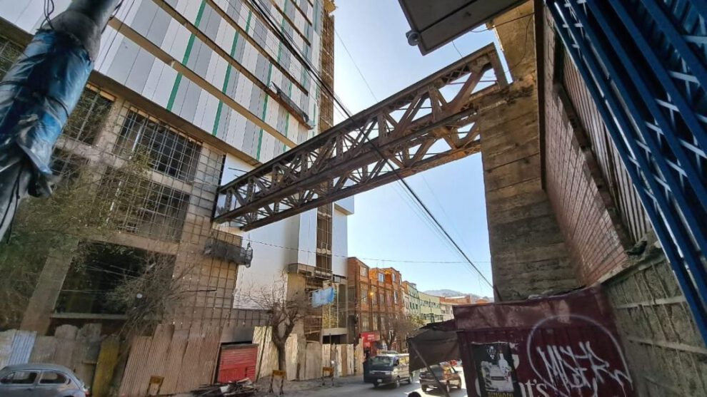 Detención preventiva Mall Gran Vía por daños al Puente Férreo