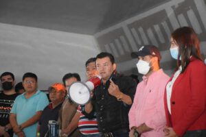 Ayuda a comerciantes afectados por incendio en el mercado Mutualista
