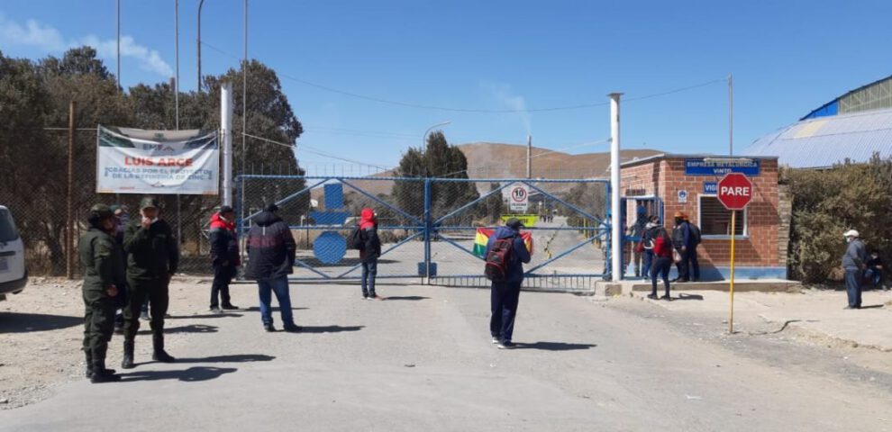 Mineros de Huanuni exigen la presencia del ministro de Minería