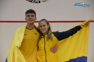 Campeones panamericanos de squash Juan Torres y María Ramírez