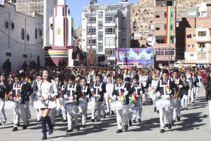 Actos protocolares zonales por el 6 de Agosto